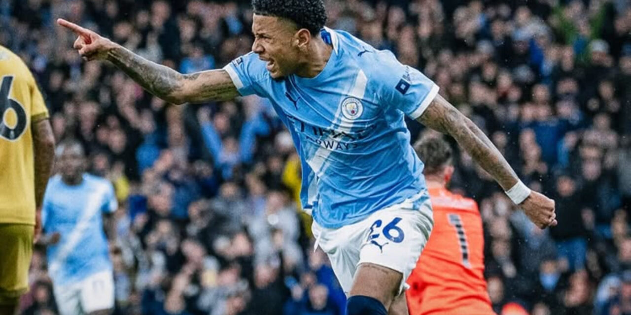 Manchester City mantiene el asedio a Arsenal con triunfo 3-0 ante Crystal Palace