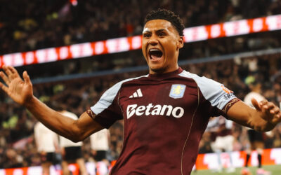 Watkins brilla y Aston Villa arrolla al Liverpool para asegurar plaza en la Liga de Campeones