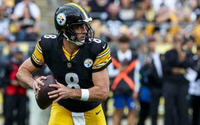 Steelers renuevan un temporada más a Aaron Rodgers, de 42 años