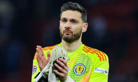 Escocia incluye al arquero Craig Gordon, de 43 años, en su equipo para el Mundial