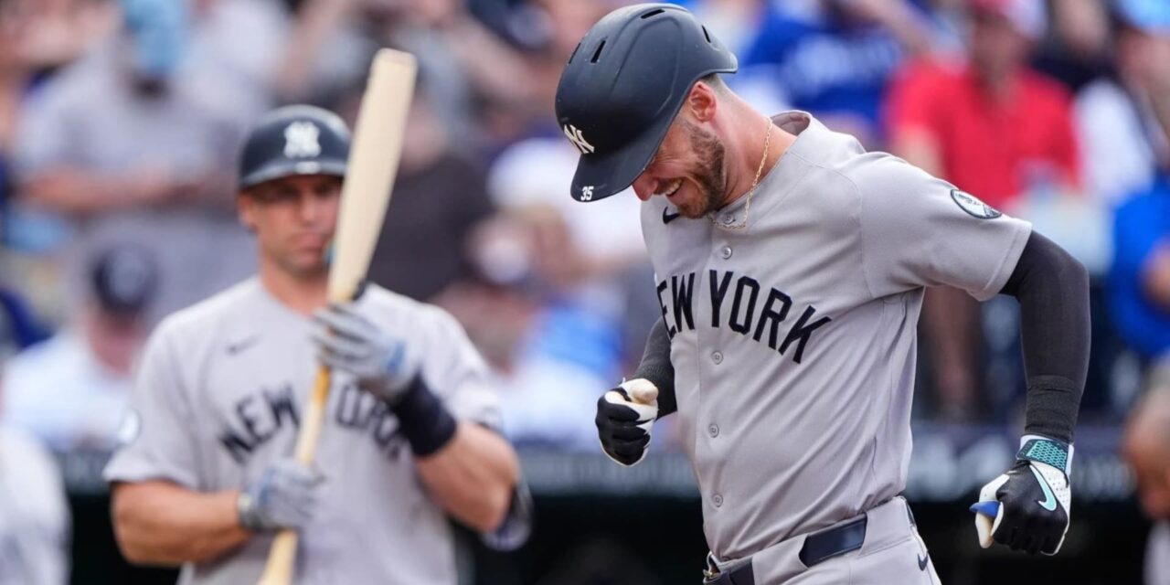 Los Yankees conectaron 6 jonrones en aplastante victoria de 15-1 sobre los Royals.