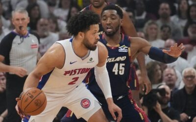 Mitchell suma 35 puntos y los Cavaliers vencen a los Pistons 116-109 en el tercer partido