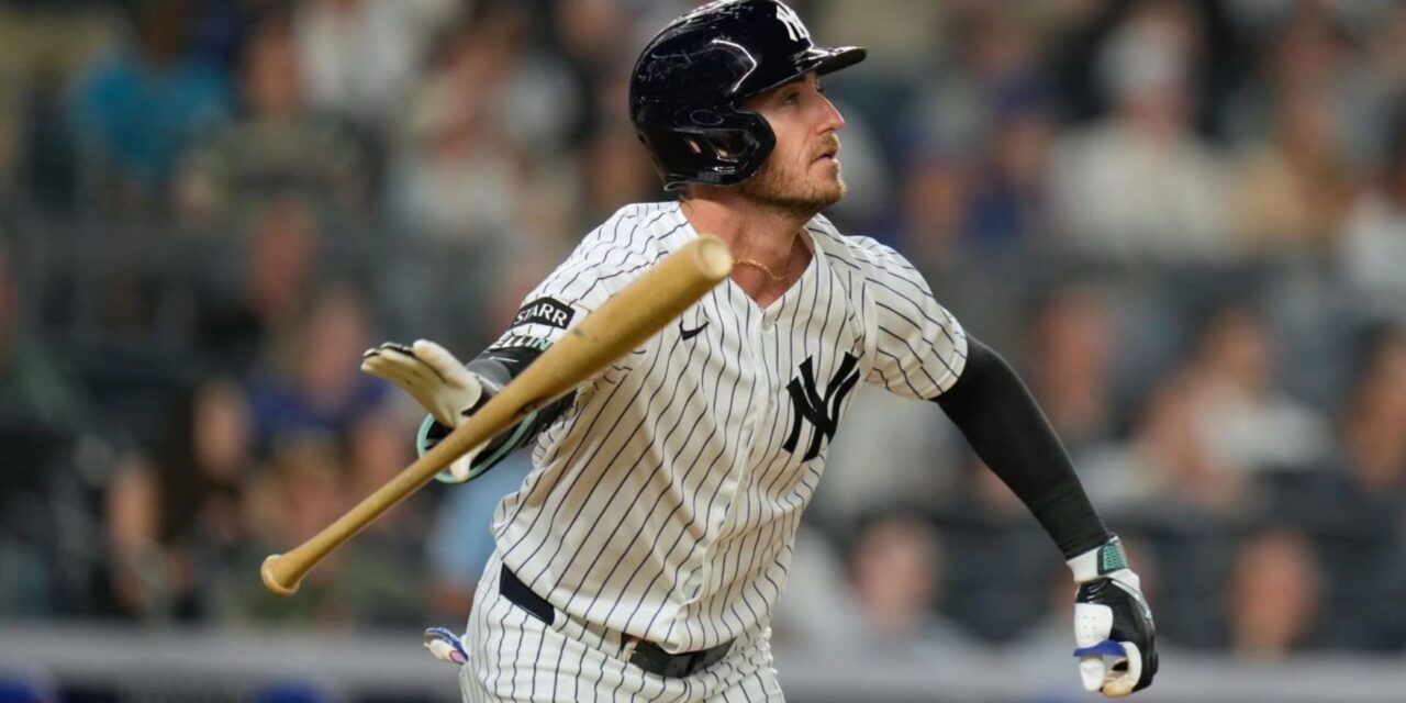 Bellinger y Chisholm conectaron jonrones de dos carreras en la remontada de los Yankees sobre los Blue Jays por 7-6.