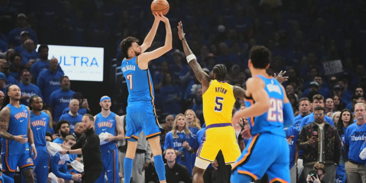 Holmgren anota 24 puntos y Thunder vence a Lakers 108-90 en 1er juego de su serie