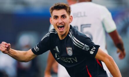David Vázquez anota los dos primeros goles de su carrera y da una asistencia en la goleada de San Diego por 5-0 sobre Austin.