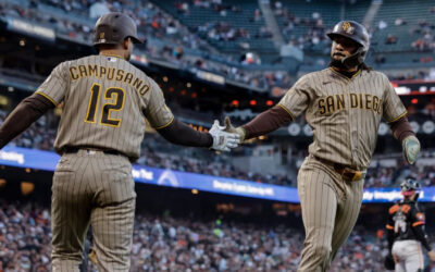 Los Padres igualan sus máximos de la temporada en hits (14) y carreras en una victoria de 10-5 sobre los Giants.