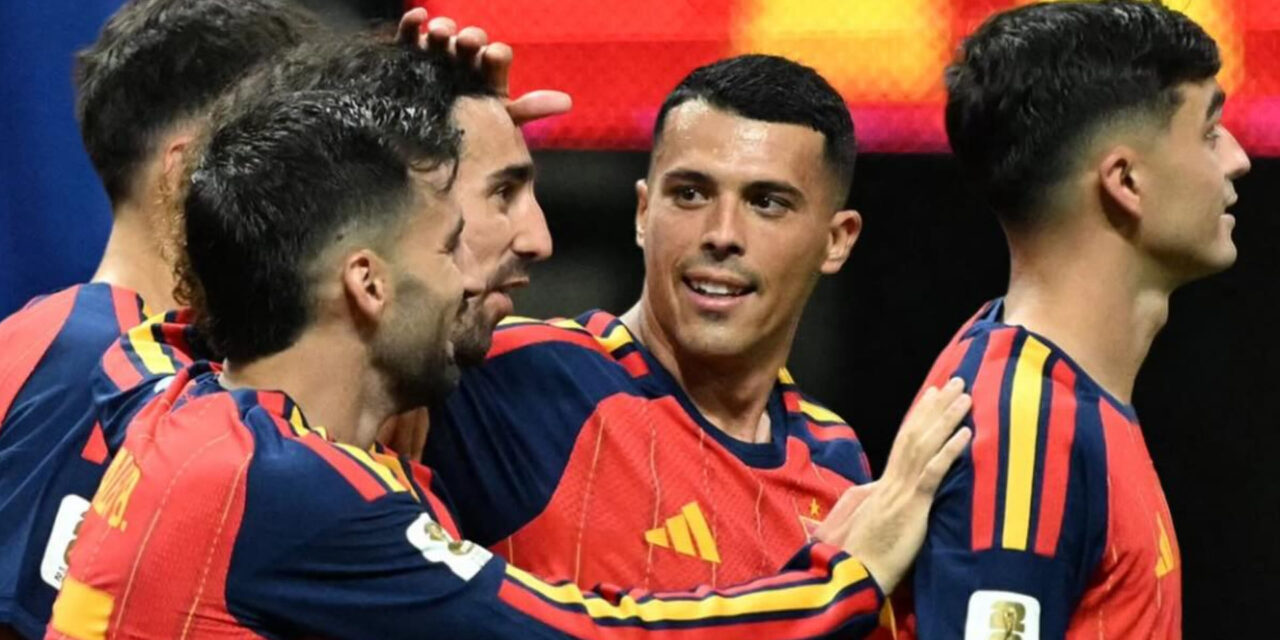 España golea a Arabia Saudita