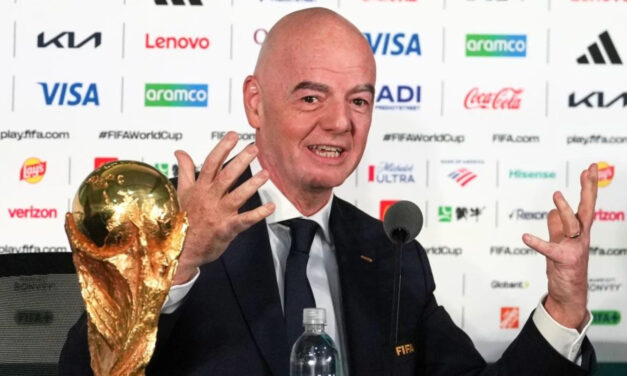 “No somos reyes del mundo»: Infantino defiende precio de entradas y regatea la política
