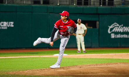 Toros se lleva serie en Veracruz recetando blanqueada