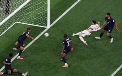 Turquía supera 3-2 a Estados Unidos con gol agónico para quitarle el invicto