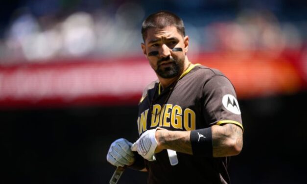 Padres rompen con el jardinero Nick Castellanos tras un duro tramo de 39 juegos