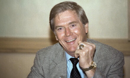 Falleció Raymond Berry, receptor del Salón de la Fama y entrenador de Patriots. Tenía 93 años