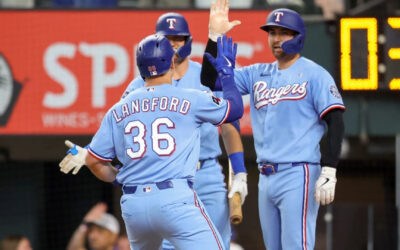 Wyatt Langford conecta un jonrón de 3 carreras y Rangers ganan 4-3 a los Padres.