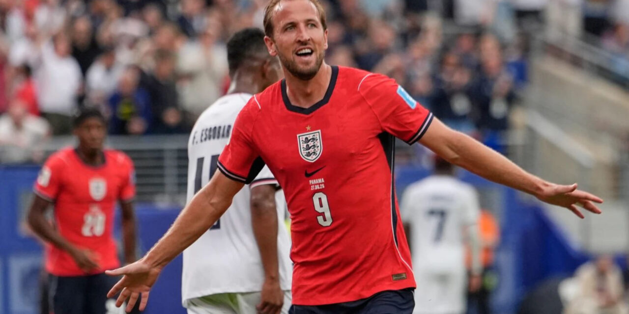 Inglaterra se impone a Panamá y clasifica líder