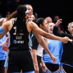 En triunfo de Atlanta ante Indiana Angel Reese, establece un récord de la WNBA por la menor cantidad de partidos para alcanzar los 1000 rebotes en su carrera.