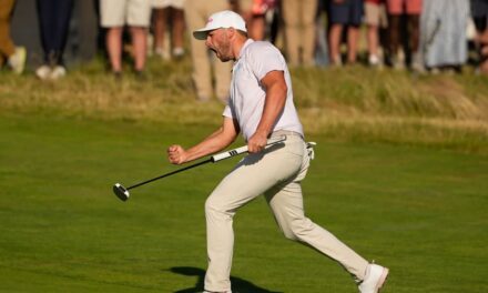 Wyndham Clark evita un descalabro histórico y se alza con la victoria en el Abierto de Estados Unidos.
