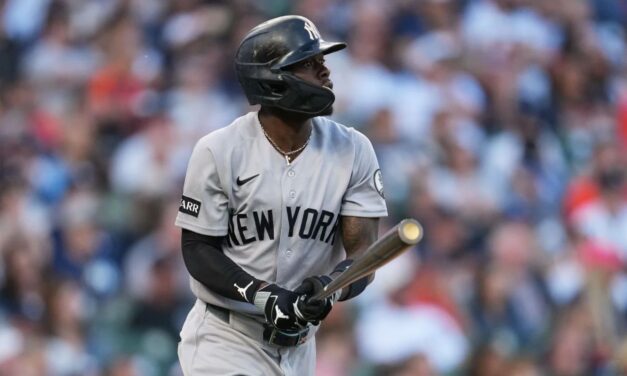 La gran noche al bate de Chisholm Jr. ayuda a Yankees en victoria por 4-3 ante Tigres