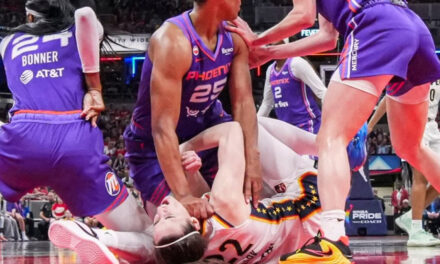 La WNBA suspende a Alyssa Thomas por un partido tras golpear a Caitlin Clark en la garganta.