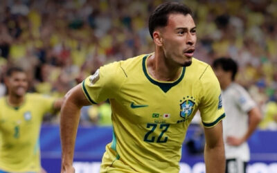 Gabriel Martinelli marca al final del descuento y Brasil vence a Japón 2-1 en el Mundial