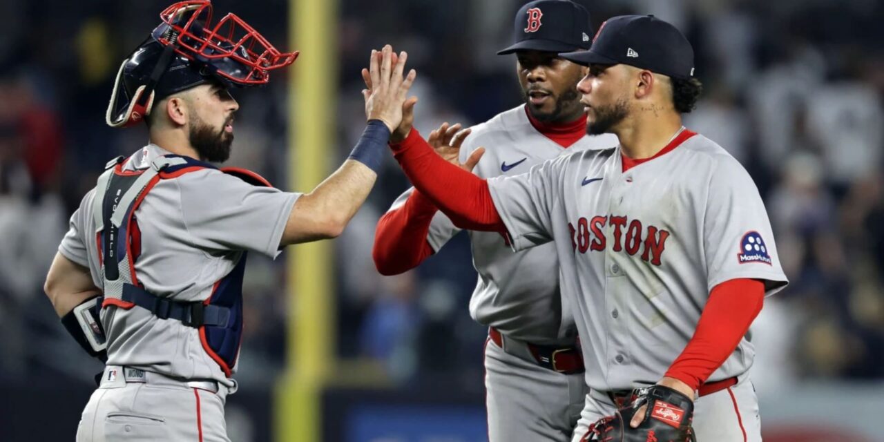 Contreras conecta un jonrón e impulsa 3 carreras para liderar a los Red Sox a una victoria de 5-3 sobre los Yankees.