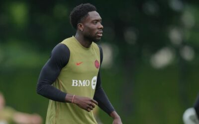 Alphonso Davies sigue limitado en prácticas y Canadá se apresta a enfrentar a Qatar en el Mundial