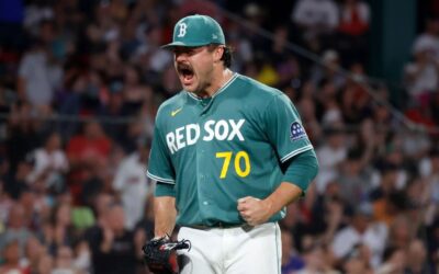 Tolle retiró a los primeros 16 bateadores y permitió solo un hit en 7 entradas sin carreras, mientras que los Red Sox vencieron a los Yankees 6-1.