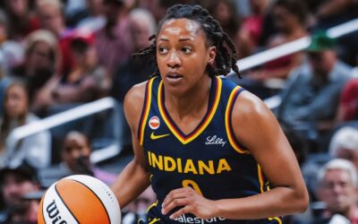 Kelsey Mitchell anotó 26 puntos y las Fever vencieron a las Sparks 111-87.