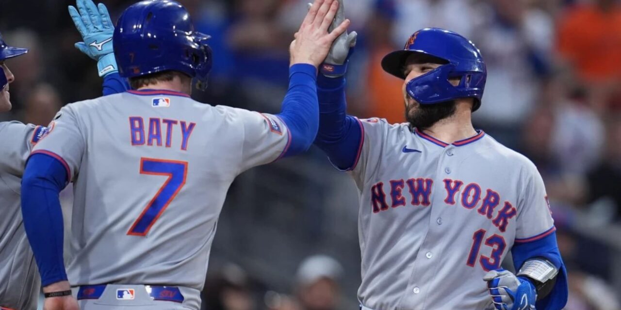 Sharp vuelve a brillar, Young y Torrens pegan jonrones y Mets vencen 5-0 a Padres