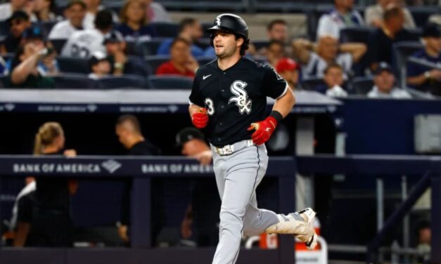 Medias Blancas vencen 5-1 a Nueva York y cortan racha de nueve derrotas en el Yankee Stadium