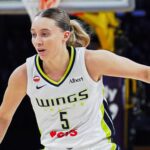 Los 30 puntos de Arike Ogunbowale y las 14 asistencias (récord personal) de Paige Bueckers llevaron a las Wings a la victoria sobre las Sparks por 104-96.