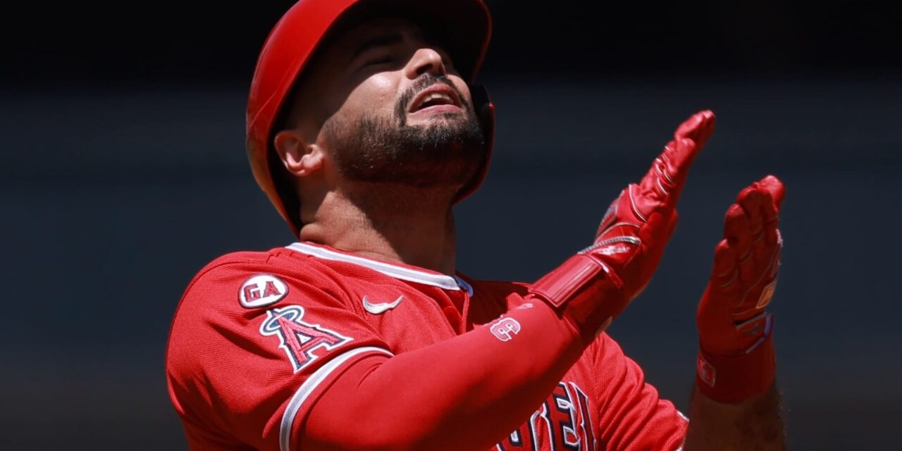 Sebastián Rivero bateó de 5-5 con 6 carreras impulsadas en la aplastante victoria de los Angels sobre los Dodgers por 13-5.