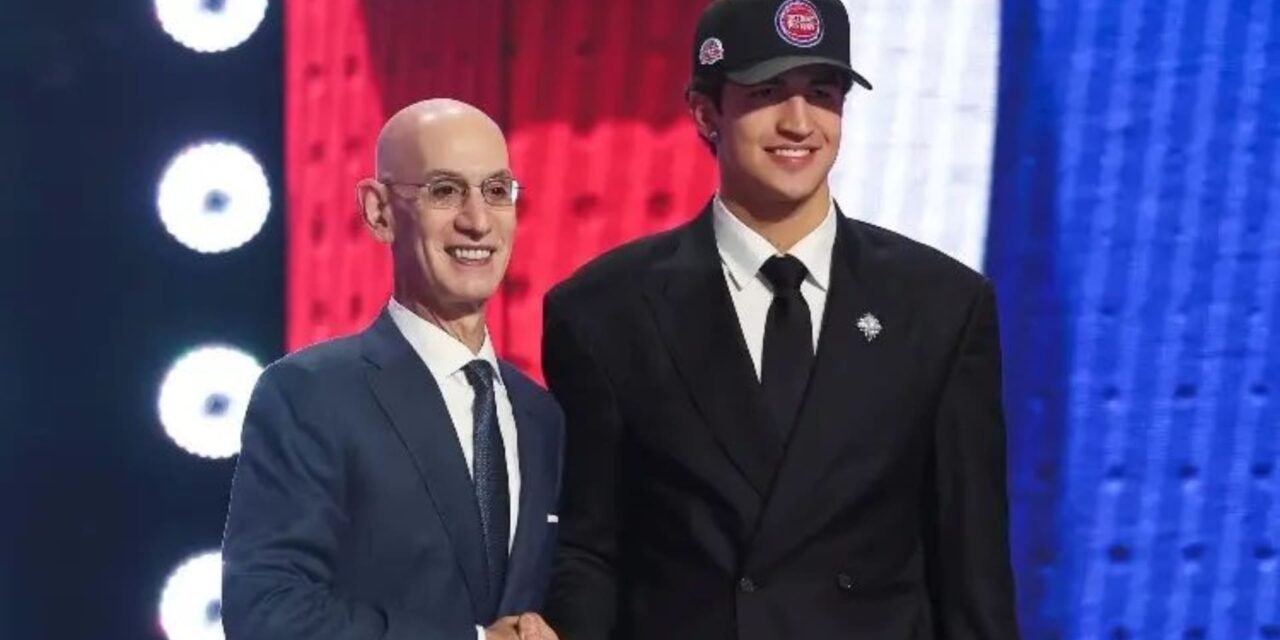 Karim López nacido en México es seleccionado en la ronda uno del NBA Draft
