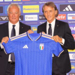 Mancini se disculpa tras volver como técnico de Italia
