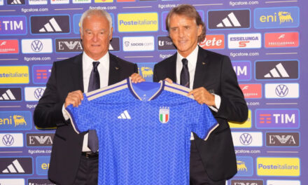 Mancini se disculpa tras volver como técnico de Italia