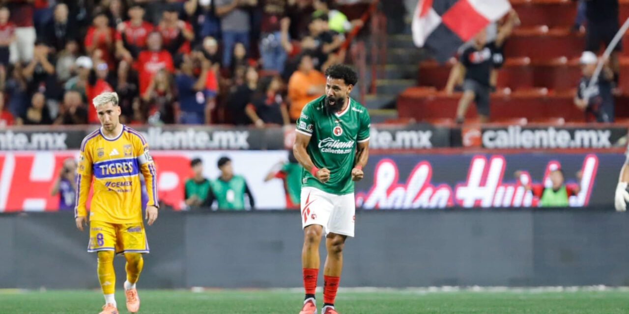 Los Xolos se imponen a los Tigres con goles agónicos