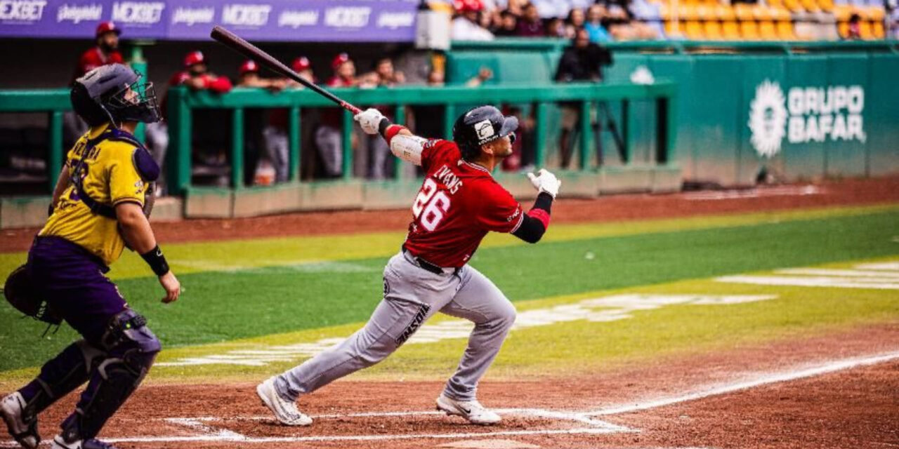 Toros viene de atrás para llevarse el triunfo en Chihuahua