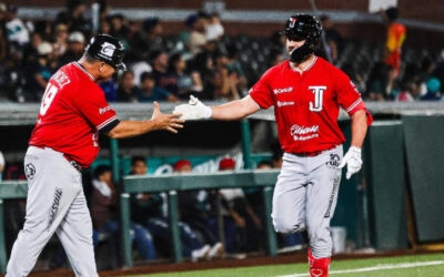 Toros inicia con dominante triuinfo su serie en Saltillo