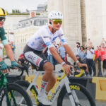 Isaac del Toro sube al podio del Tour de Francia y se consagra como el mejor ciclista joven