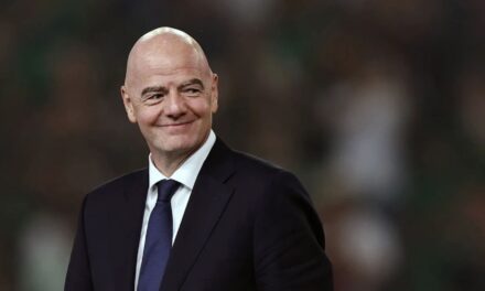 Infantino recrimina a críticos por difundir “odio y falsos rumores” sobre el Mundial