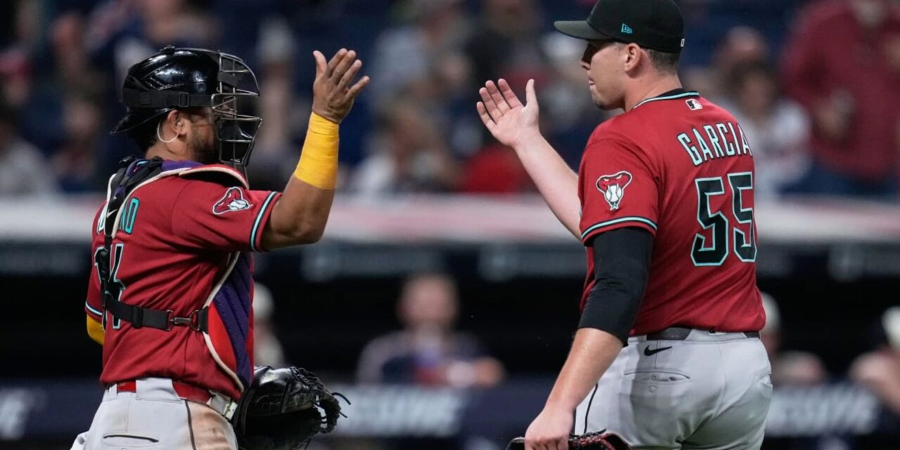 Los Diamondbacks anotaron 4 carreras en la octava entrada para vencer a los Guardians 4-1
