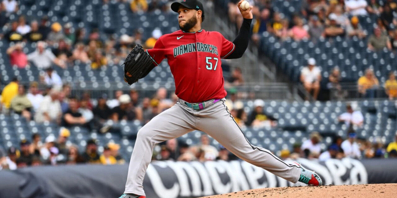 Rodríguez lanzó 8 entradas, Moreno conectó un jonrón de dos carreras y los Diamondbacks blanquearon a los Pirates 3-0.