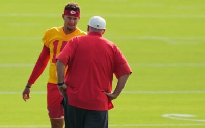 Reinicio en Kansas City: Andy Reid trae temprano a novatos y QB de Chiefs tras 6-11