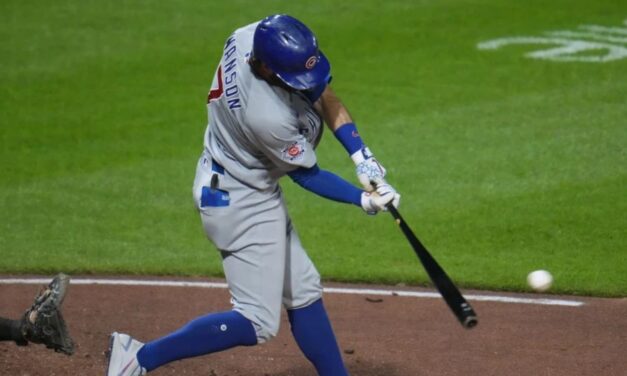 Sencillo de Swanson en la 10ma y pitcheo de Boyd llevan a Cachorros a triunfo 3-2 ante Piratas