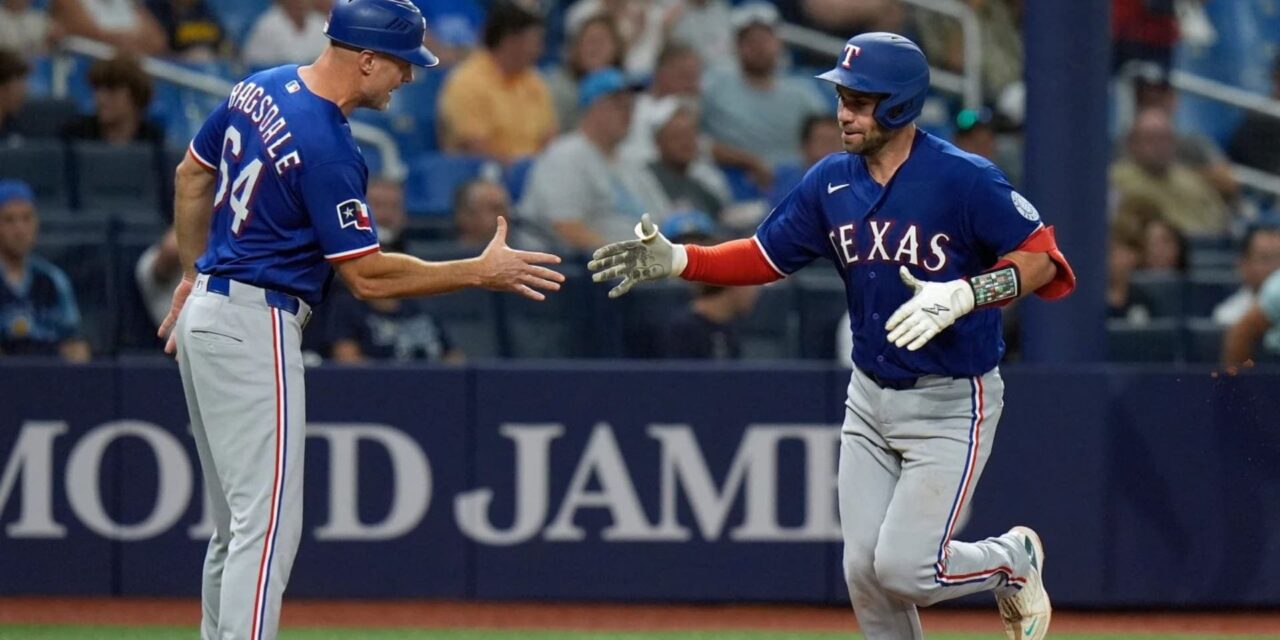 Wynns y Quantrill impulsan a los Rangers a su cuarta victoria en cinco partidos, 4-1 sobre los Rays.