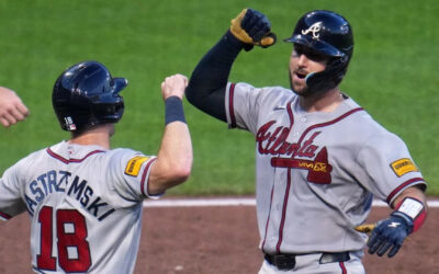 Mike Yastrzemski pega grand slam en triunfo 10-5 de Bravos sobre Piratas