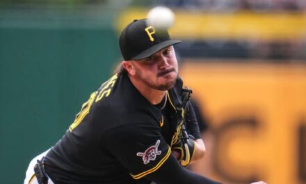 Skenes gana segunda apertura tras mala racha de 9 y Piratas aplastan 14-5 a Cerveceros
