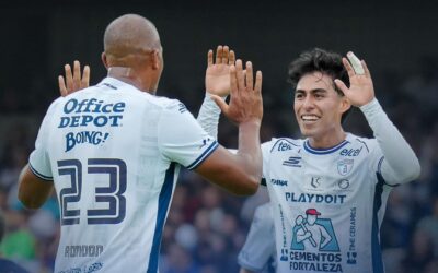 Pumas debuta con un revés en casa tras caer 3-0 ante Pachuca 