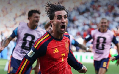 España acaba con Argentina y son Campeones 