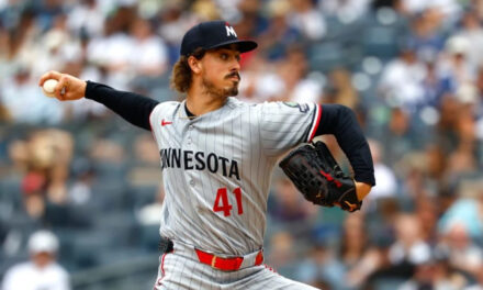 Mellizos ganan una serie en el Yankee Stadium por primera vez en 12 años con victoria 6-1