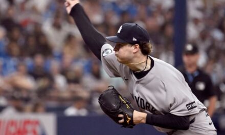 Caballero conecta 2 jonrones y Schlittler lanza 8 entradas en la victoria de los Yankees sobre los Rays por 5-1.